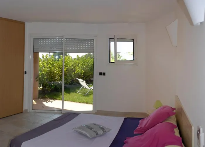 Hébergement de vacances Sci Marie Dominique Olmeto (Corsica)