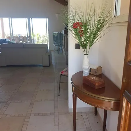 Sci Marie Dominique *