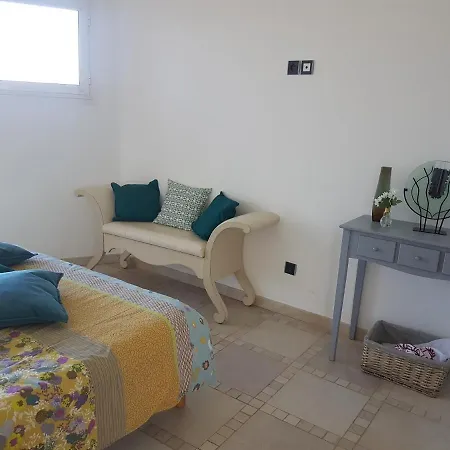 Sci Marie Dominique Сasa de vacaciones *